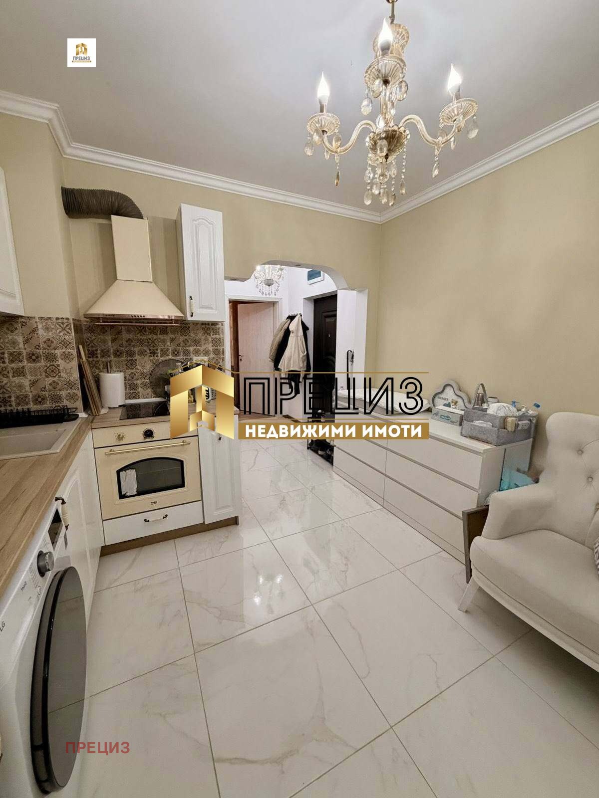 Продава 2-СТАЕН, гр. Шумен, Томбул джамия, снимка 2 - Апартаменти - 55282899