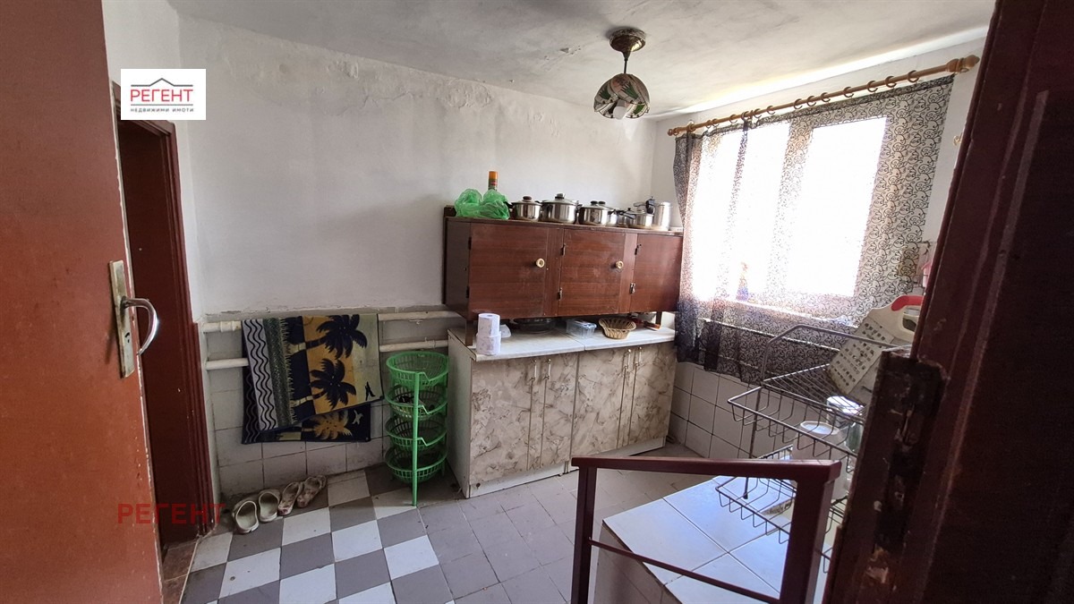 Продава КЪЩА, с. Горна Малина, област София област, снимка 12 - Къщи - 55145435