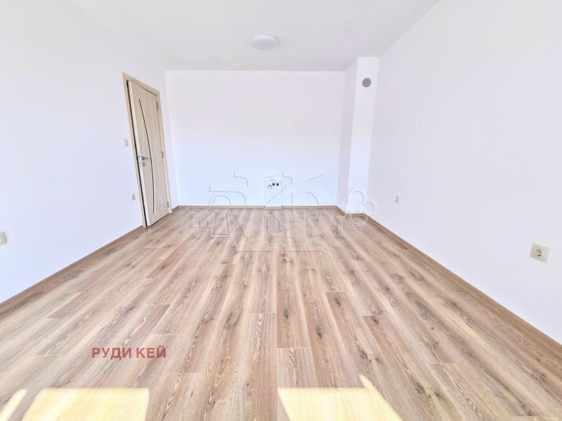 Продава 2-СТАЕН в град Варна, Автогара - 40 кв.м / 119 900 € » 234 504.02 лв., РУДИ КЕЙ