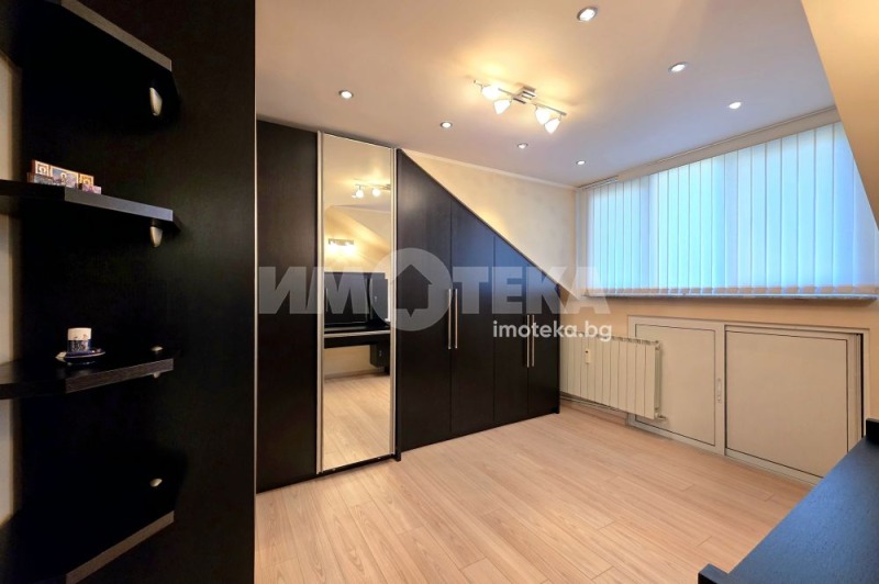 Te koop  2 slaapkamers Sofia , Tsentar , 77 m² | 58691070 - afbeelding [5]