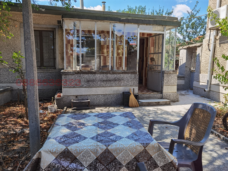 Продава КЪЩА, гр. Димитровград, област Хасково, снимка 2 - Къщи - 52973543