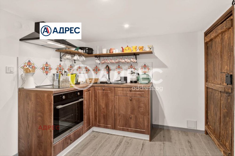 Продава КЪЩА, с. Пчелник, област Варна, снимка 17 - Къщи - 52837680