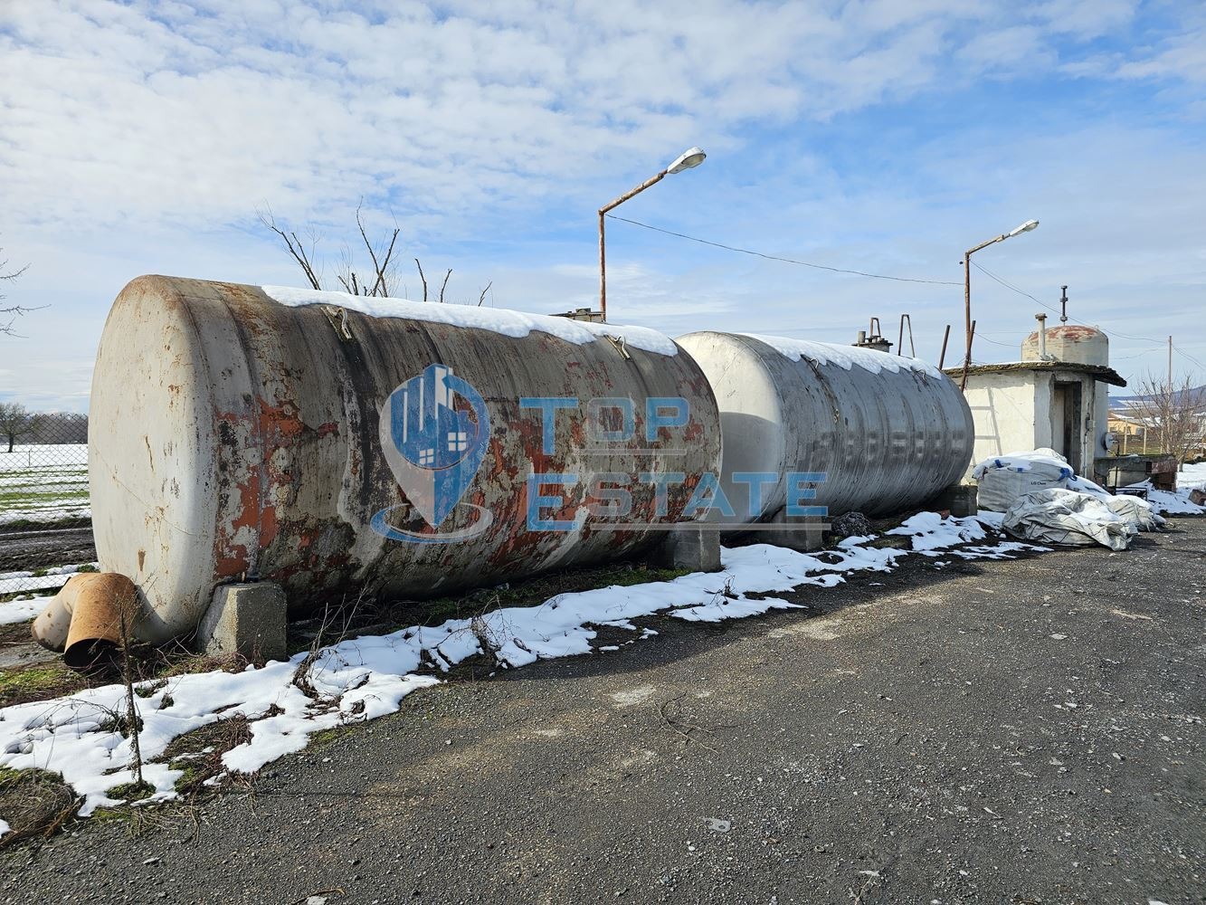 Продава ПРОМ. ПОМЕЩЕНИЕ, гр. Велико Търново, Промишлена зона - Запад, снимка 13 - Производствени сгради - 53991940