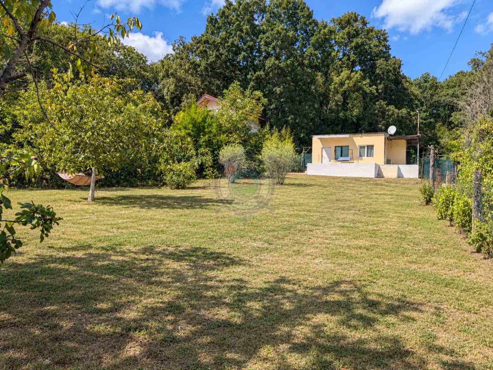 Продава ПАРЦЕЛ, гр. Варна, м-т Манастирски рид