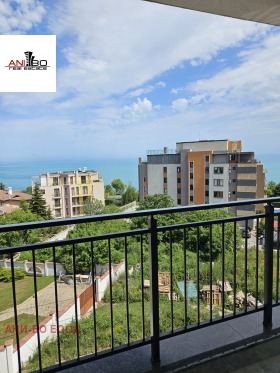 Studio m-t Alen mak, Varna