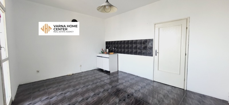 Продава 1-СТАЕН, гр. Варна, Младост 2