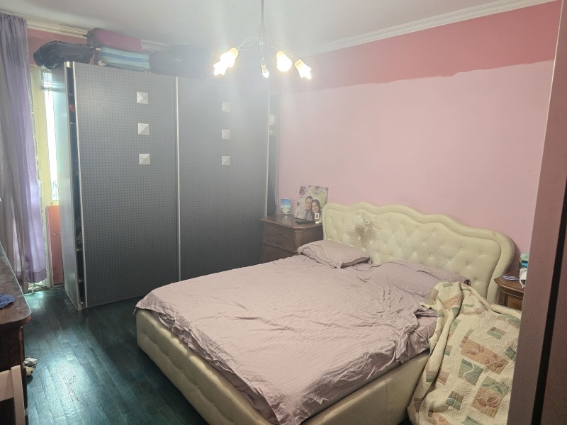 For Sale  2 bedroom Sofia , Mladost 4 , 100 sq.m | 97487561