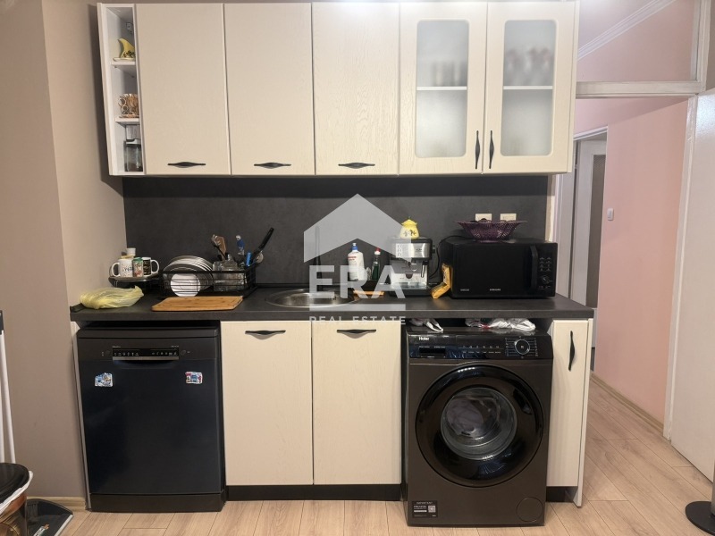 Продава 3-СТАЕН, гр. София, Надежда 2, снимка 3 - Апартаменти - 56298656