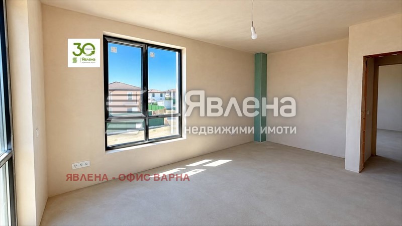 Продава КЪЩА, с. Приселци, област Варна, снимка 5 - Къщи - 56204340