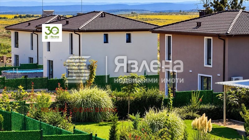 Продава КЪЩА, с. Приселци, област Варна, снимка 15 - Къщи - 56204340