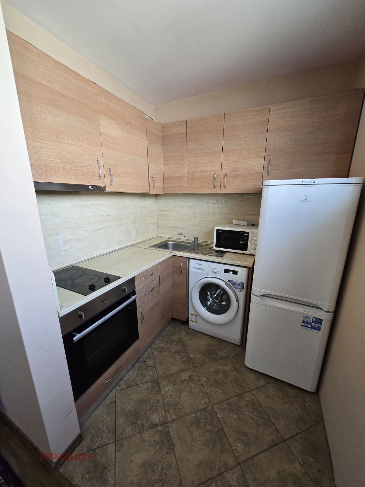 Продава 1-СТАЕН, гр. София, Полигона, снимка 9 - Апартаменти - 54501775