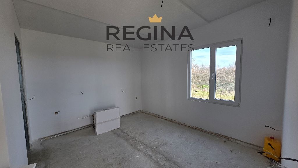 Продава КЪЩА, с. Красново, област Пловдив, снимка 6 - Къщи - 52710616