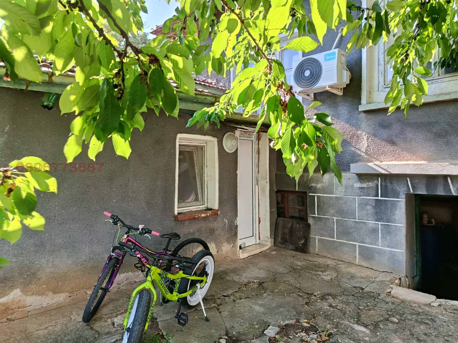 Продава КЪЩА, гр. София, с. Желява, снимка 8 - Къщи - 55516229
