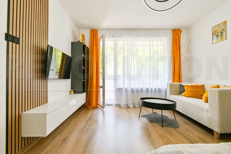 Til salgs  Studio Sofia , Krasno selo , 37 kvm | 13195545 - bilde [4]