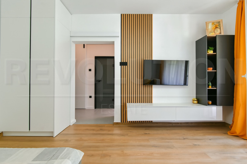 Til salgs  Studio Sofia , Krasno selo , 37 kvm | 13195545 - bilde [3]