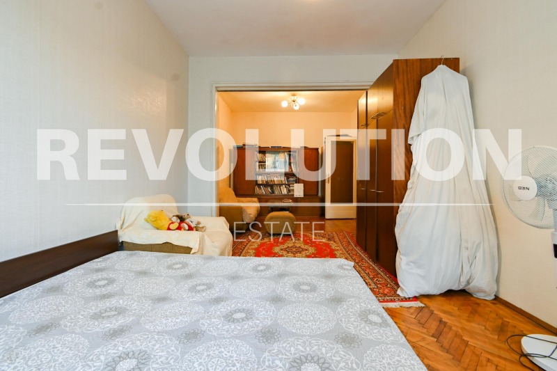 De vânzare  2 dormitoare Sofia , Țentâr , 88 mp | 64099940 - imagine [8]
