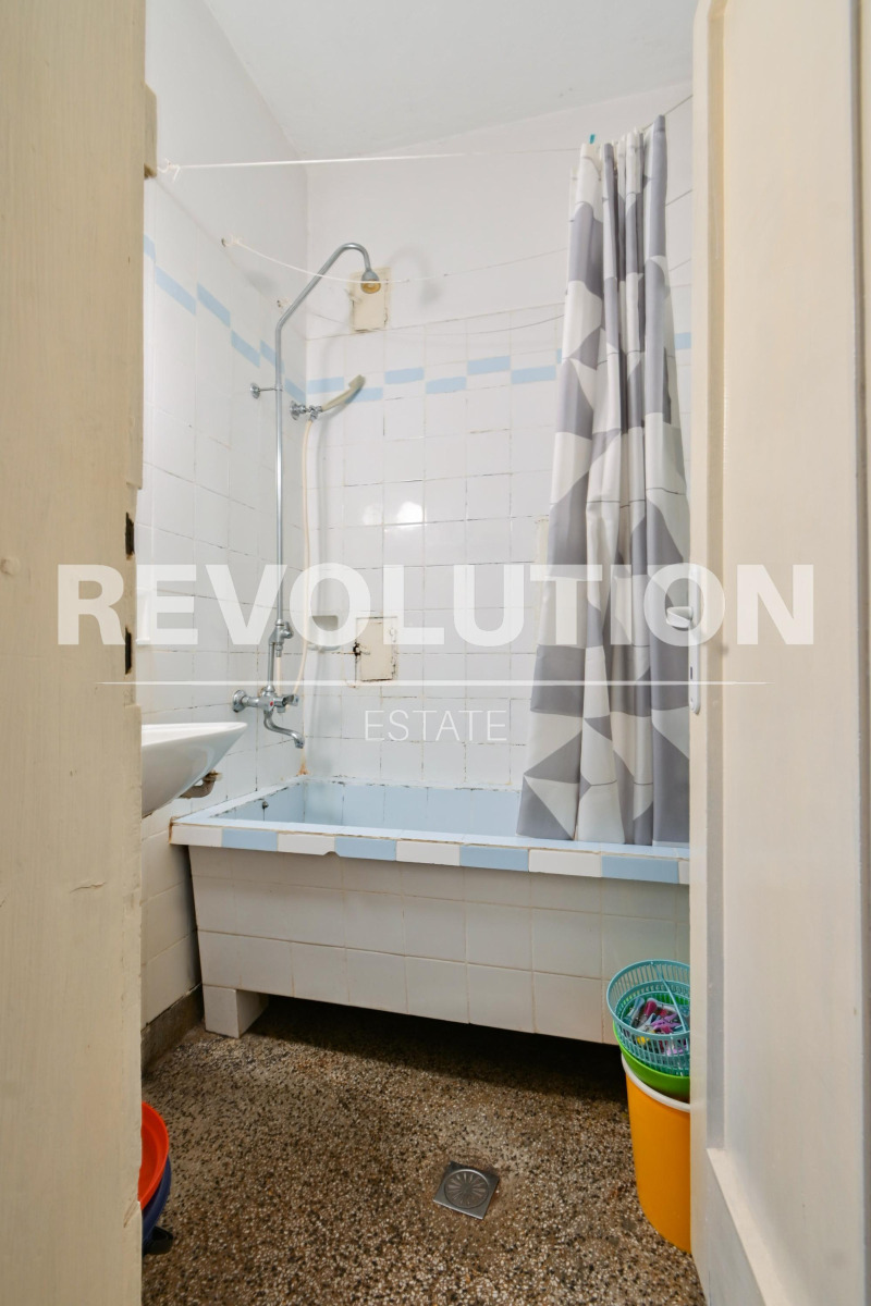 De vânzare  2 dormitoare Sofia , Țentâr , 88 mp | 64099940 - imagine [10]