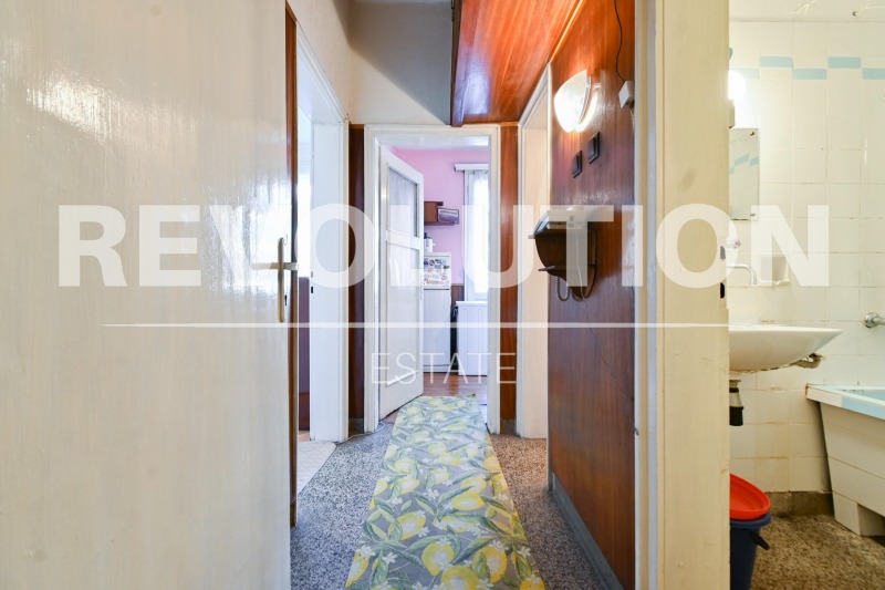 De vânzare  2 dormitoare Sofia , Țentâr , 88 mp | 64099940 - imagine [12]