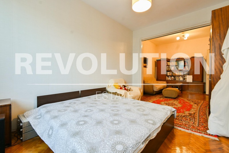 De vânzare  2 dormitoare Sofia , Țentâr , 88 mp | 64099940 - imagine [7]