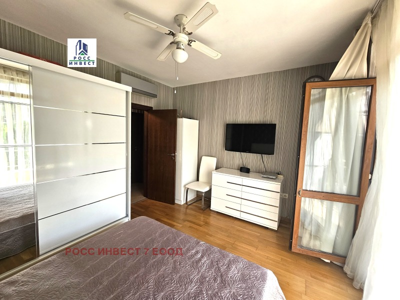 Продава  3-стаен град Варна , к.к. Св.Св. Константин и Елена , 135 кв.м | 50725708 - изображение [9]