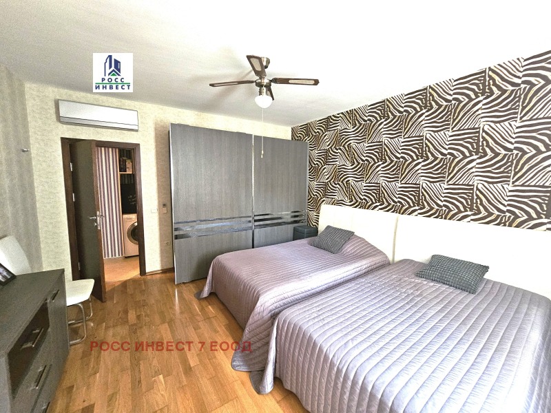 Продава  3-стаен град Варна , к.к. Св.Св. Константин и Елена , 135 кв.м | 50725708 - изображение [11]
