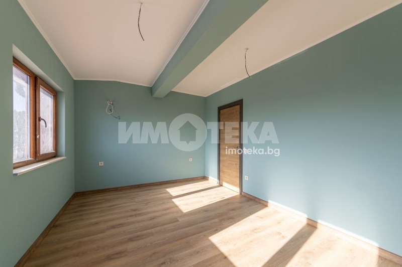 Продава МНОГОСТАЕН, гр. Варна, Виница, снимка 3 - Апартаменти - 52279265