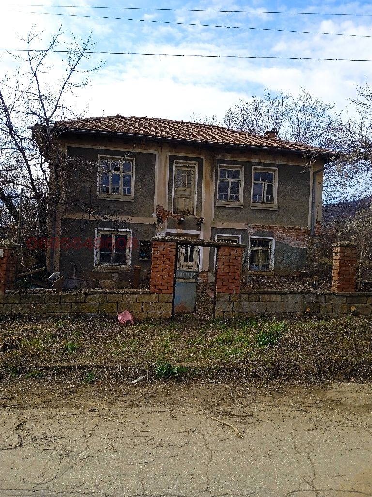 Продава КЪЩА, с. Дамяново, област Габрово, снимка 3 - Къщи - 52786012