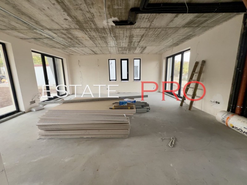 Продава КЪЩА, гр. София, м-т Камбаните, снимка 11 - Къщи - 51442829