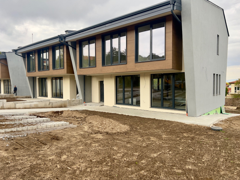 Продава КЪЩА, гр. София, с. Панчарево, снимка 11 - Къщи - 51442829