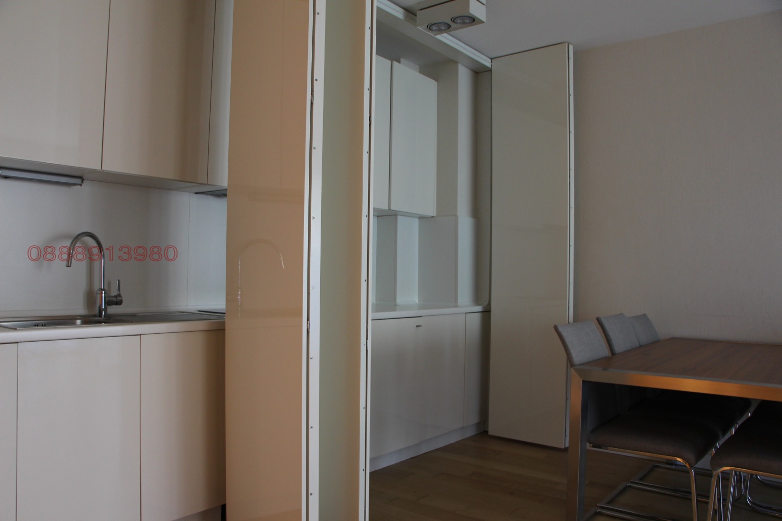 Продава 3-СТАЕН, гр. София, Витоша, снимка 4 - Апартаменти - 55060847