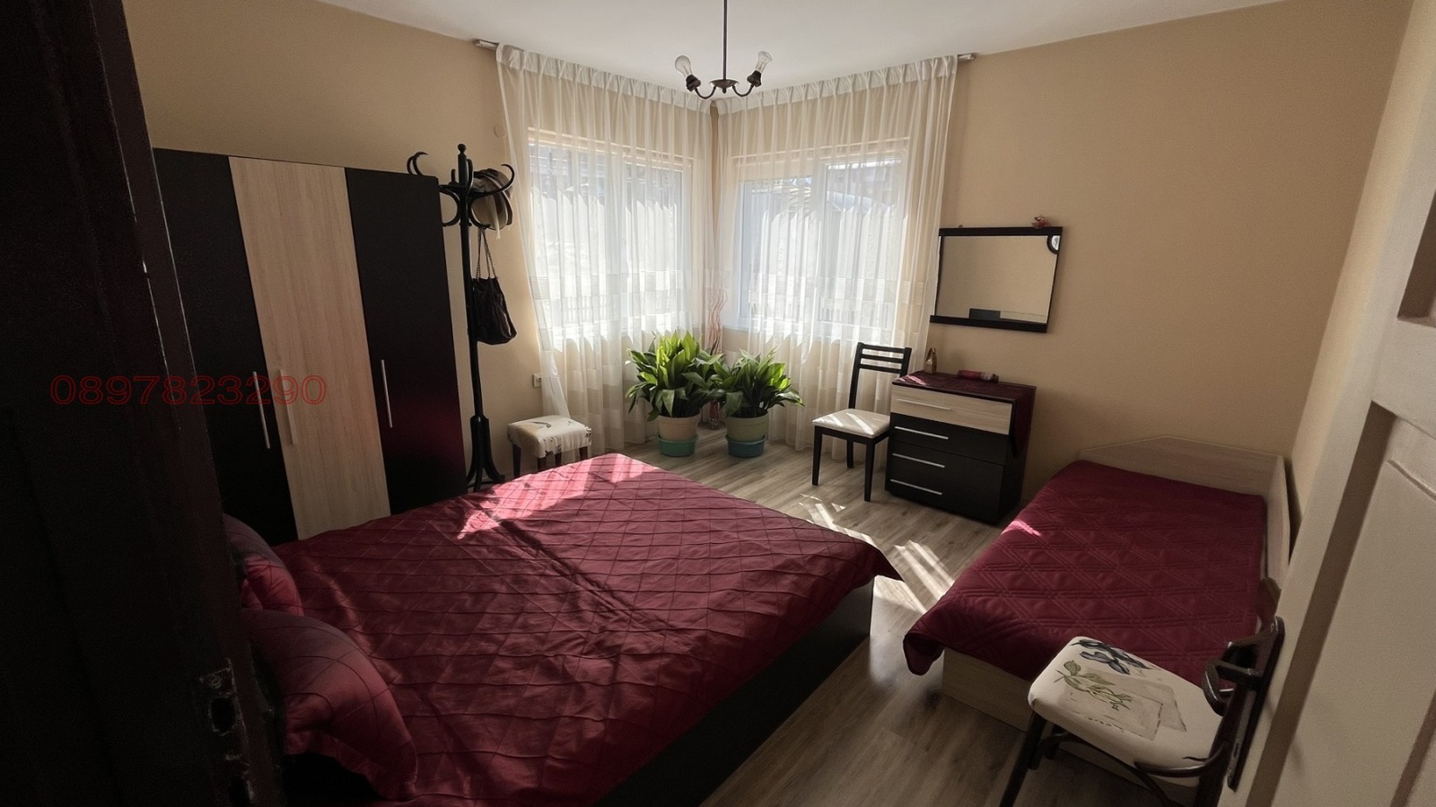 Продава КЪЩА, гр. Добрич, Център, снимка 10 - Къщи - 54226525