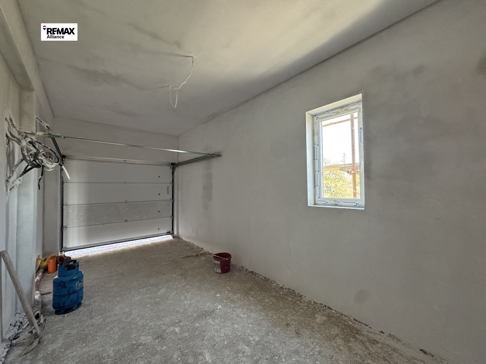 Продава КЪЩА, с. Гурмазово, област София област, снимка 5 - Къщи - 54261136