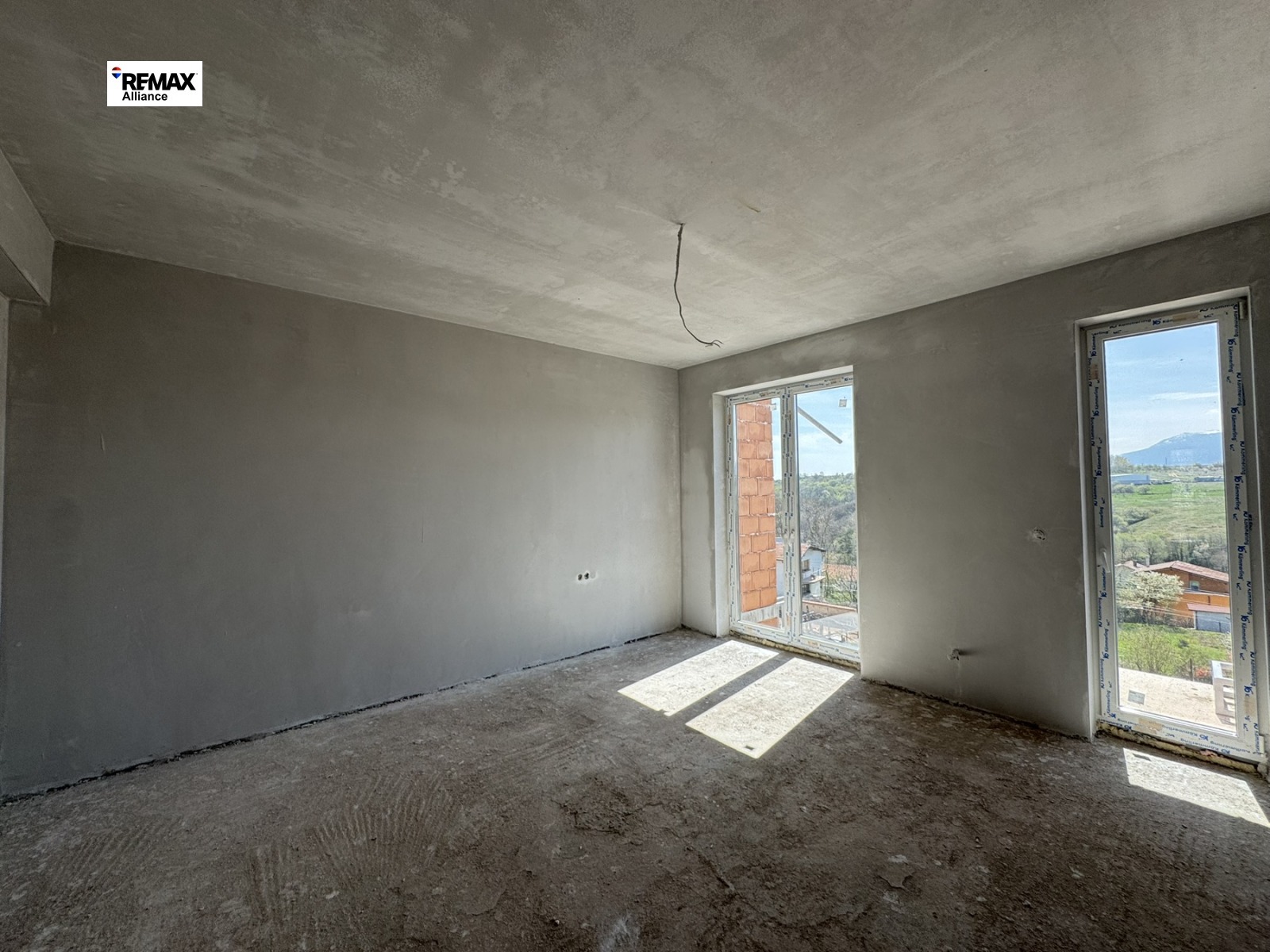 Продава КЪЩА, с. Гурмазово, област София област, снимка 6 - Къщи - 54261136