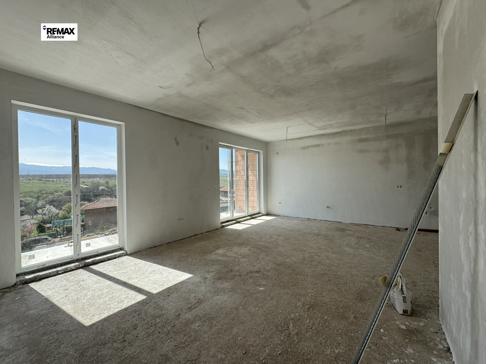 Продава КЪЩА, с. Гурмазово, област София област, снимка 3 - Къщи - 54261136