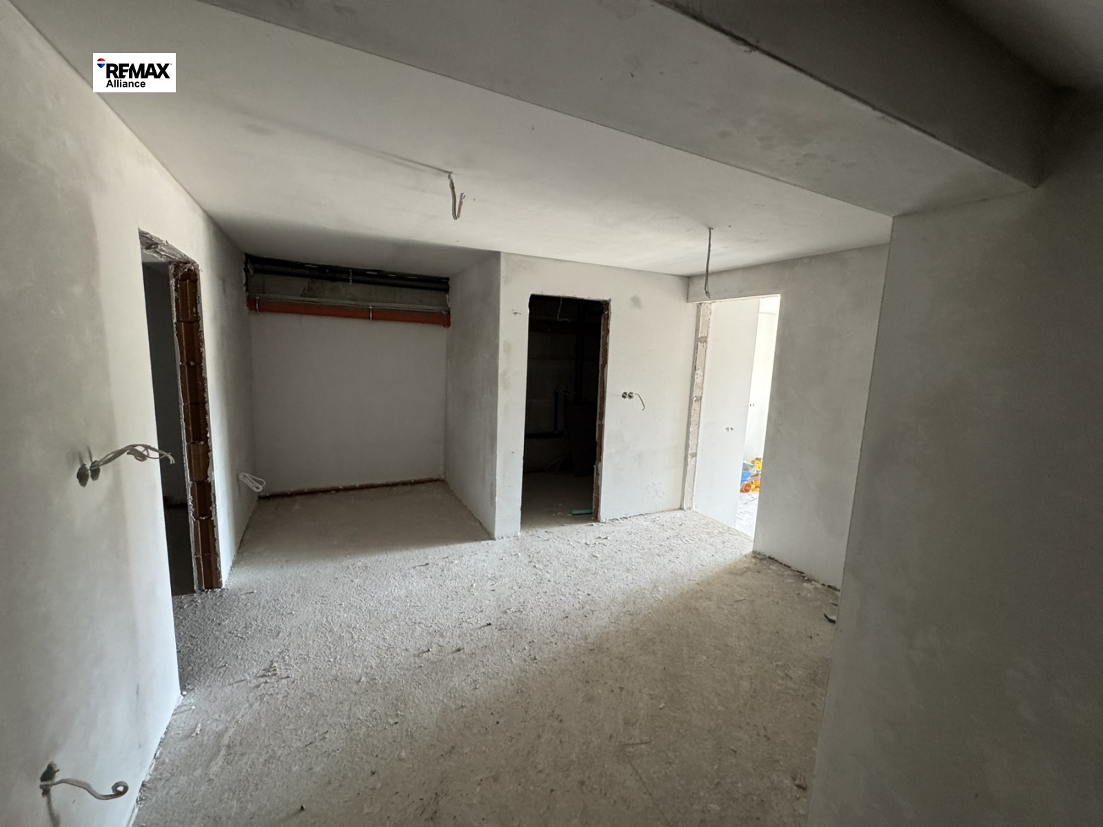 Продава КЪЩА, с. Гурмазово, област София област, снимка 9 - Къщи - 54261136