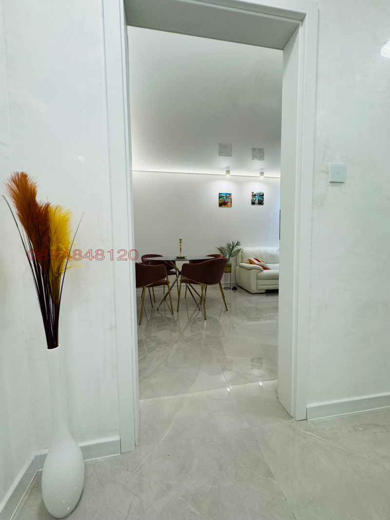 Продава  2-стаен град София , Надежда 2 , 56 кв.м | 23895103 - изображение [12]