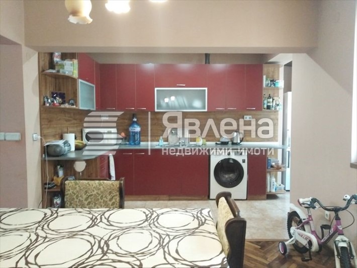 Продава  3-стаен град Благоевград , Идеален център , 106 кв.м | 39421394 - изображение [8]