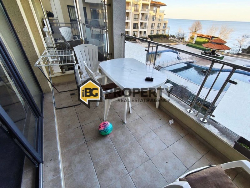 Продава 3-СТАЕН, гр. Бяла, област Варна, снимка 2 - Апартаменти - 53098084