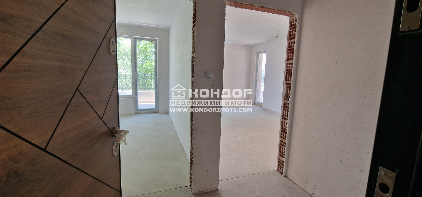 Продава 3-СТАЕН, гр. Пловдив, Кючук Париж, снимка 2 - Апартаменти - 47637679