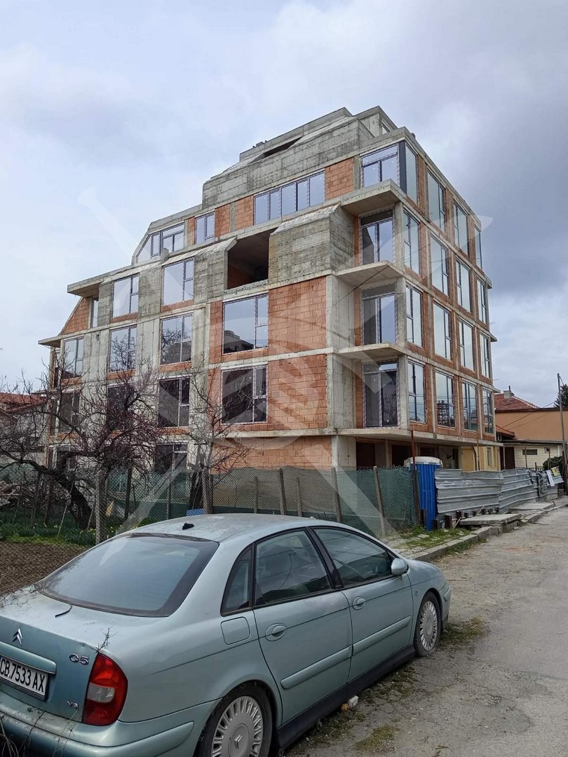 Продава 3-СТАЕН, гр. София, Сухата река