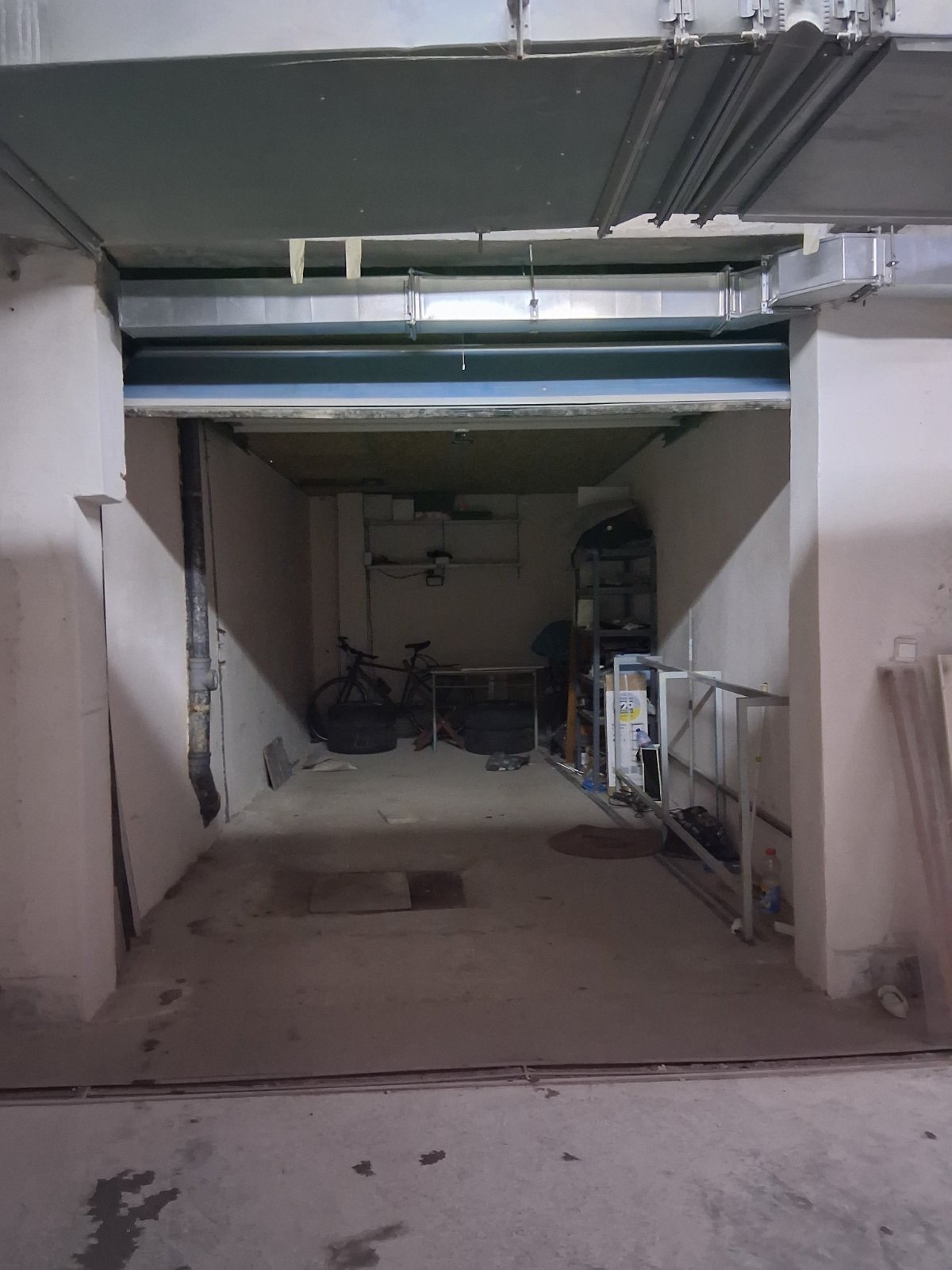 Продава ГАРАЖ, ПАРКОМЯСТО, гр. София, Овча купел 1, снимка 3 - Гаражи и паркоместа - 54014078