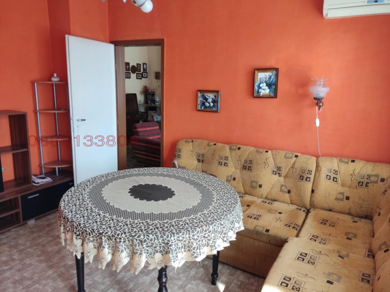 Продава МНОГОСТАЕН в град Хасково, Овчарски - 98 кв.м / 117 000 € » 228 832.11 лв.