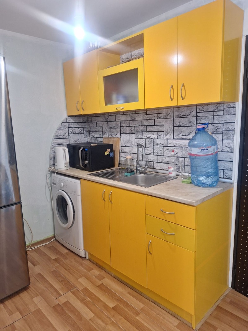Eladó  1 hálószoba Varna , Ljatno kino Trakija , 50 négyzetméter | 29576968