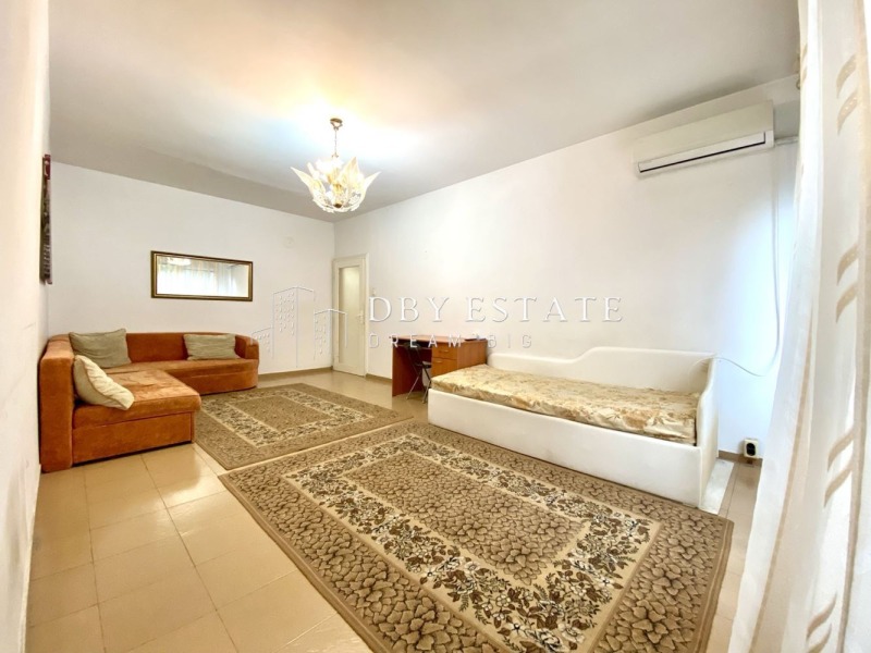 Продава  2-стаен град Пловдив , Христо Смирненски , 60 кв.м | 87447425 - изображение [2]