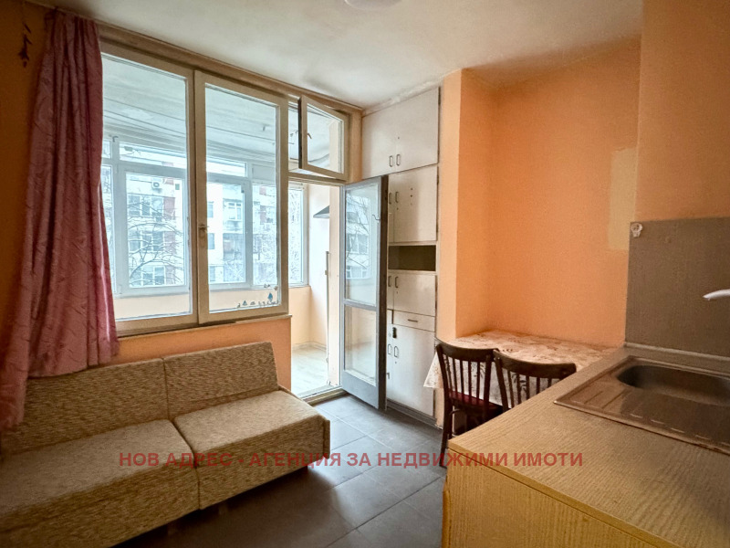 Продава 2-СТАЕН, гр. Търговище, Запад 1, снимка 4 - Апартаменти - 53125519