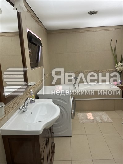 Eladó  3+ hálószoba Varna , k.k. Sv.Sv. Konstantin i Elena , 320 négyzetméter | 76616705 - kép [11]