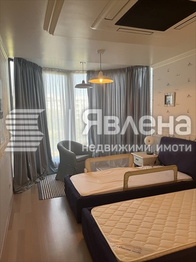 Eladó  3+ hálószoba Varna , k.k. Sv.Sv. Konstantin i Elena , 320 négyzetméter | 76616705 - kép [9]