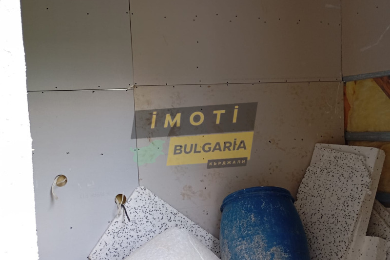 Продава КЪЩА, гр. Момчилград, област Кърджали, снимка 8 - Къщи - 53156249