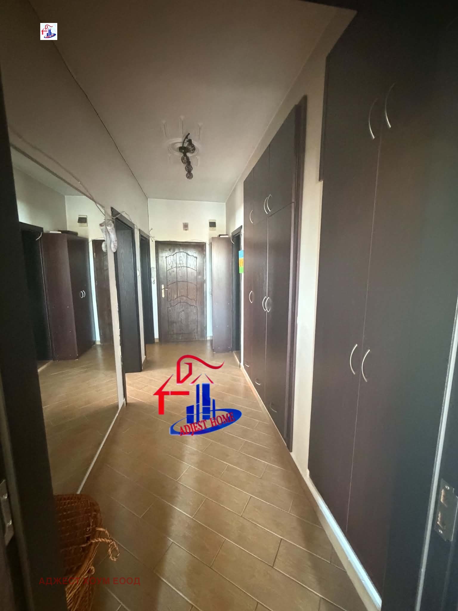 Продава ЕТАЖ ОТ КЪЩА, гр. Шумен, Център, снимка 7 - Етаж от къща - 55044372