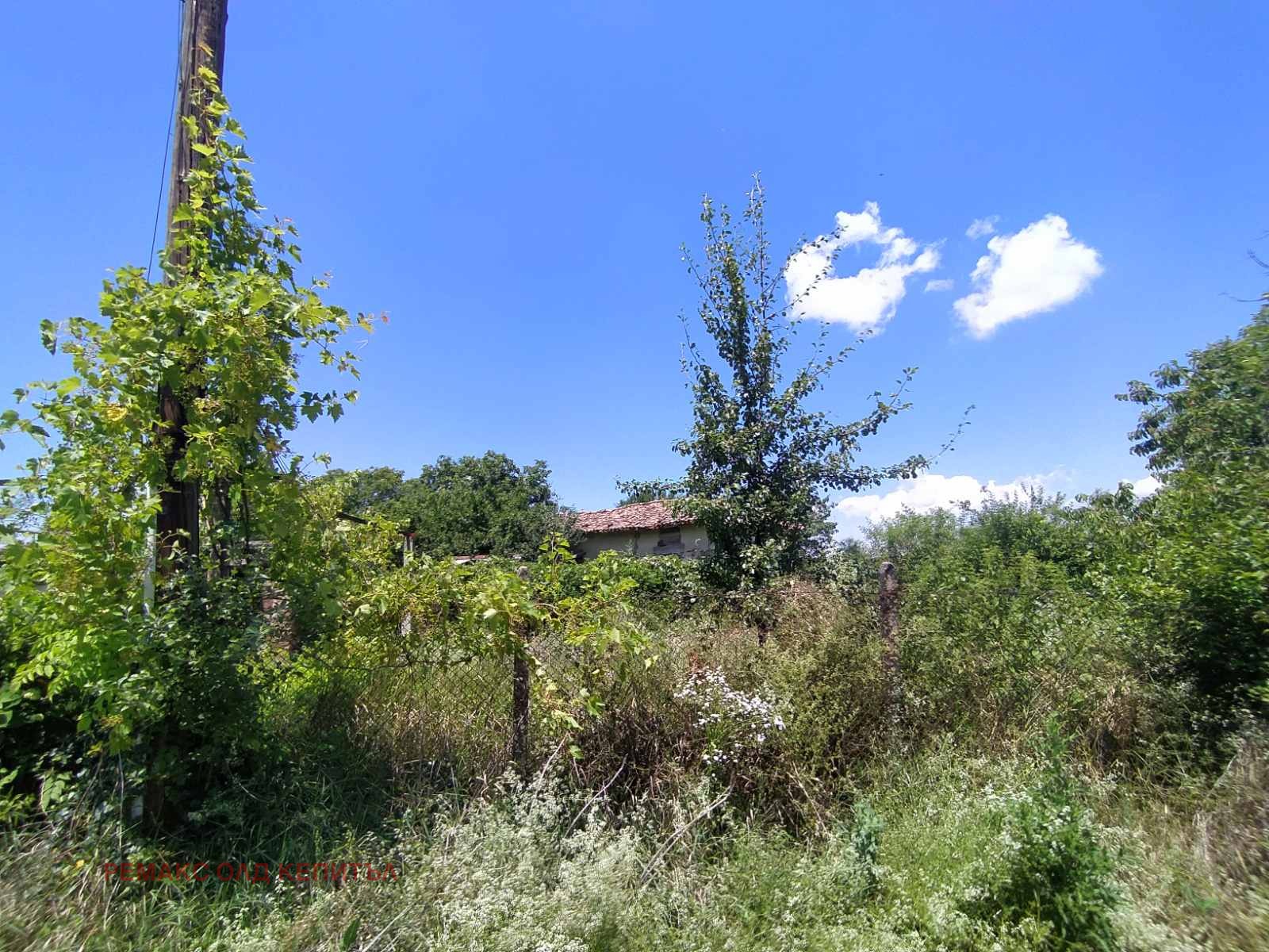 Продава КЪЩА, с. Малоградец, област Търговище, снимка 2 - Къщи - 41675519